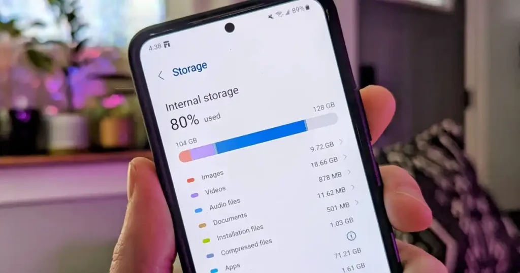 How to Free Up Phone Storage Fast: मोबाइल की स्पेस बढ़ाने के आसान टिप्स