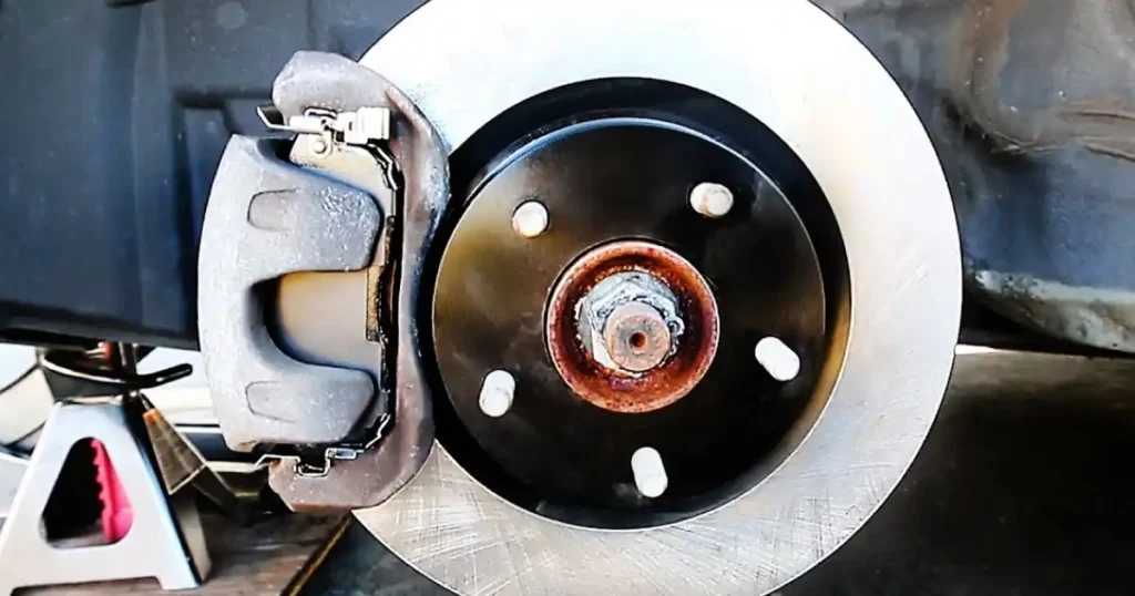 How to Replace Brake Pads at Home: आसान स्टेप्स में सीखें ब्रेक पैड बदलना